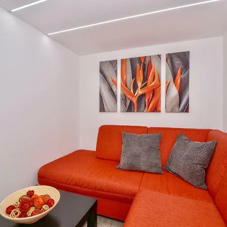 Heart With Free Private Parking *