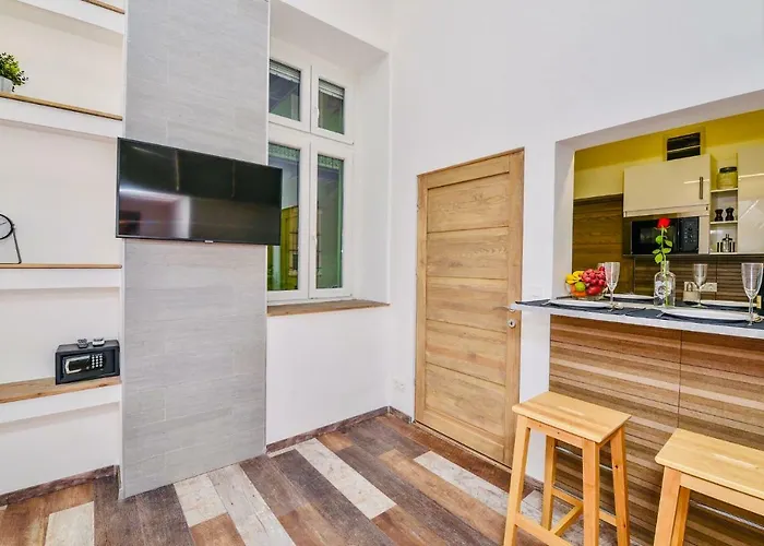 Heart With Free Private Parking Apartmán *